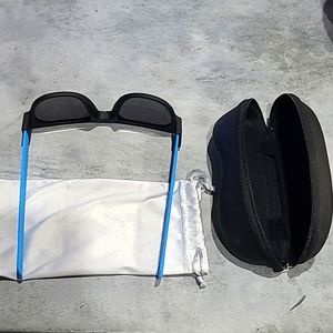 Folded sunglasses with case